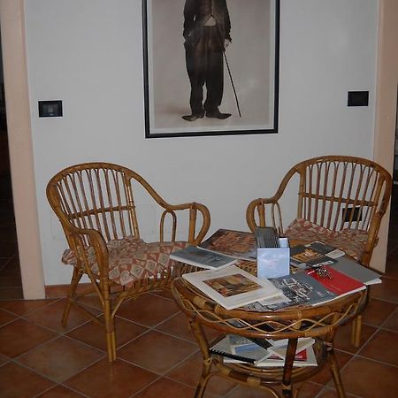 Charlie Chaplin Bed & Breakfast Tamara Dış mekan fotoğraf