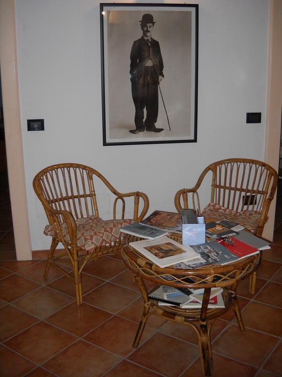 Charlie Chaplin Bed & Breakfast Tamara Dış mekan fotoğraf